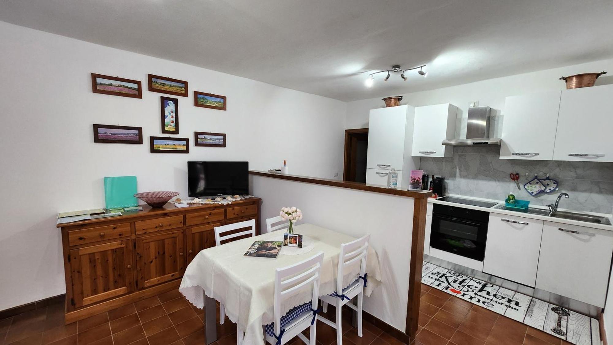 Laura'S Cottage With Lake View, Detached, 5 Kilometers From Varenna Lierna Exteriör bild