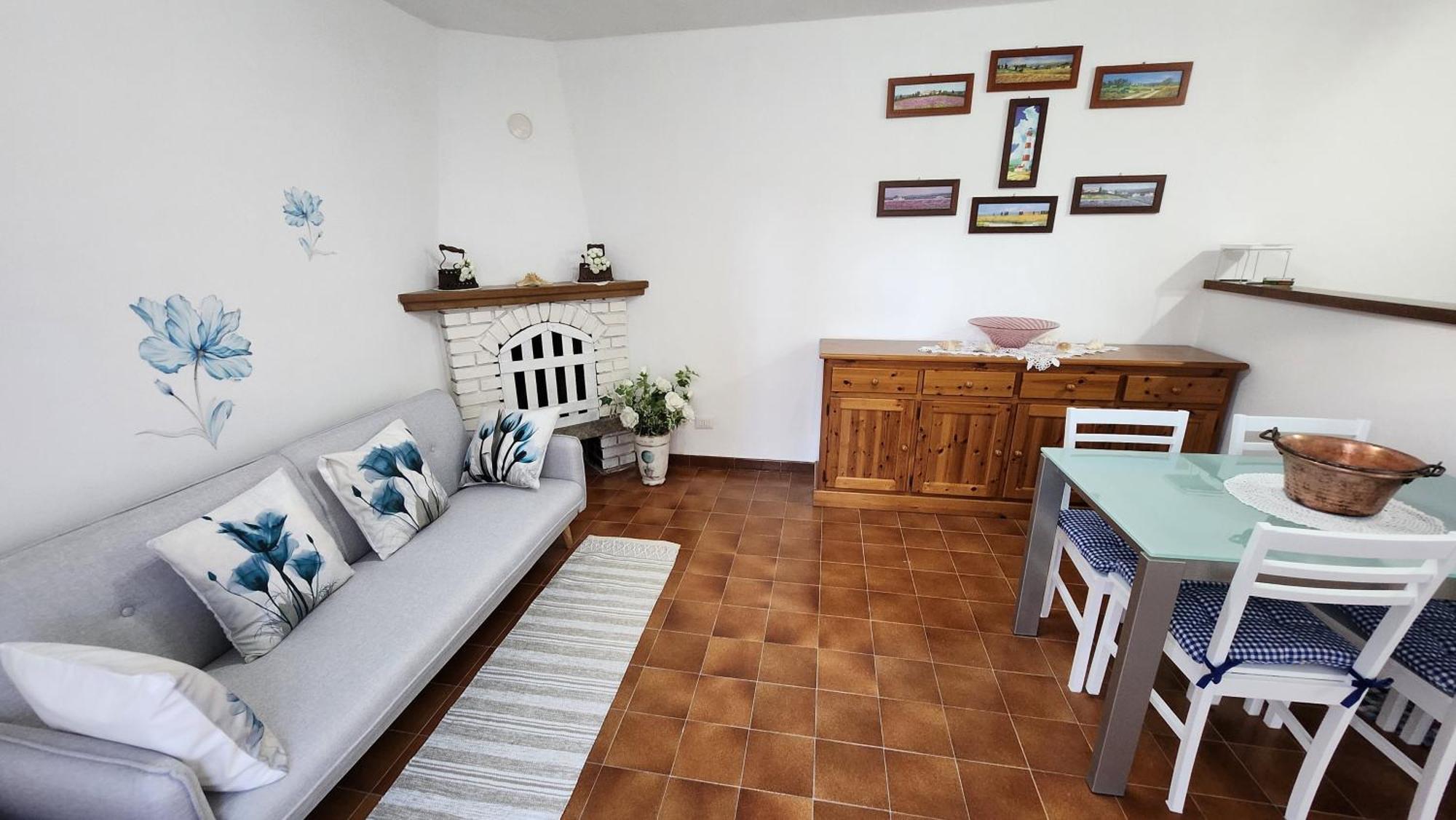 Laura'S Cottage With Lake View, Detached, 5 Kilometers From Varenna Lierna Exteriör bild