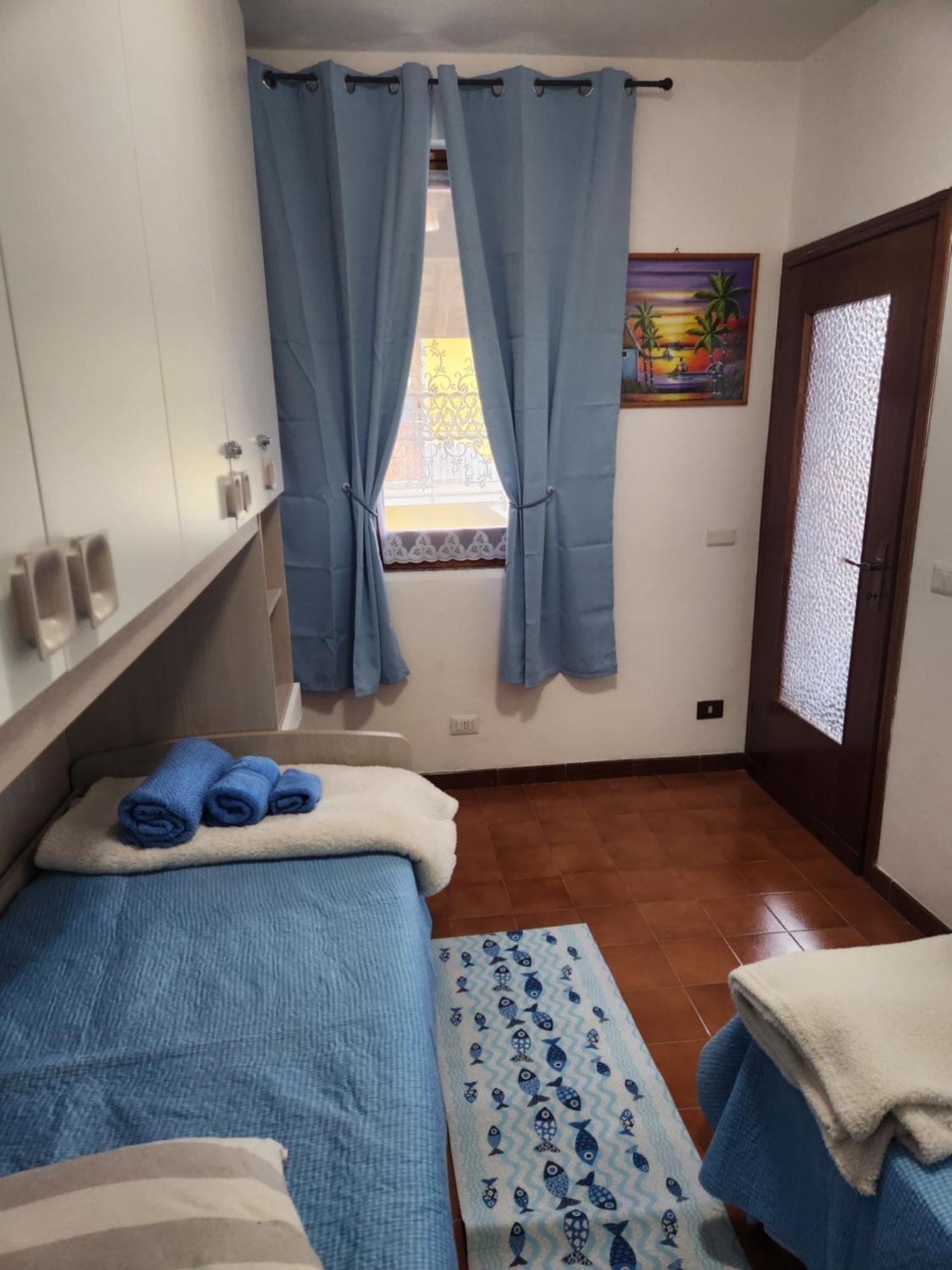 Laura'S Cottage With Lake View, Detached, 5 Kilometers From Varenna Lierna Exteriör bild